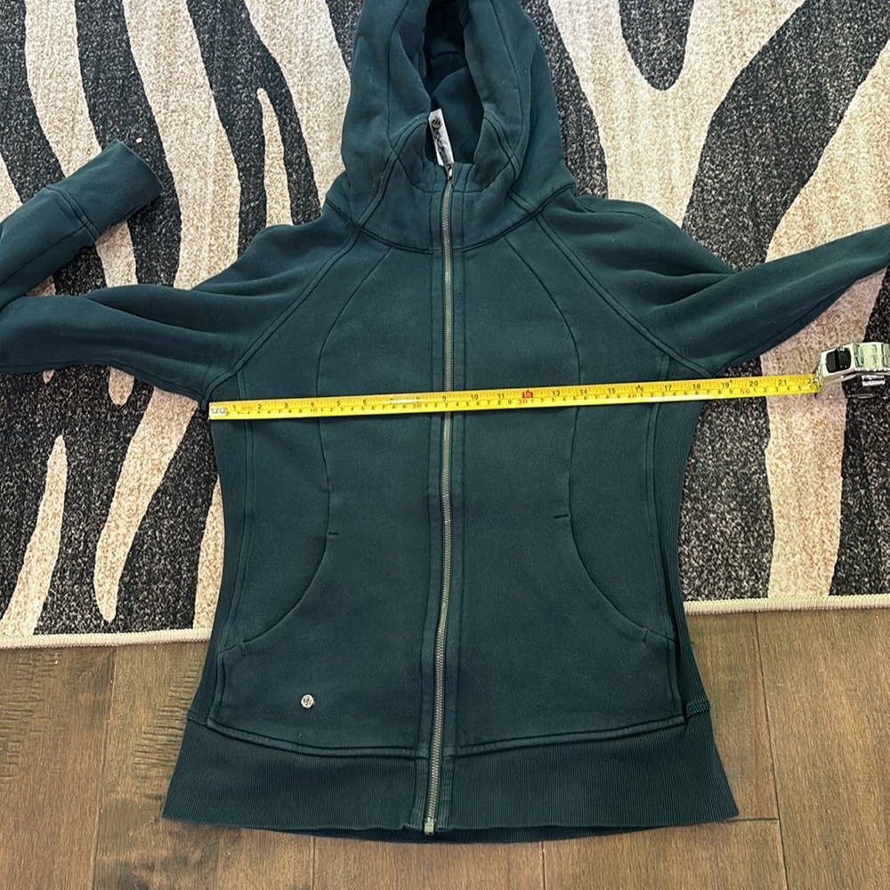 Lululemon green scuba - Picture 10 of 14